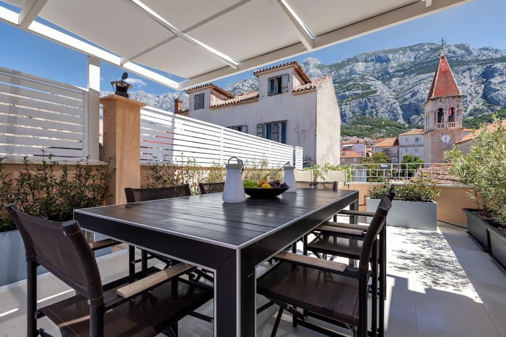 The Square Makarska, Lux App In The Heart Of The City Exterior foto