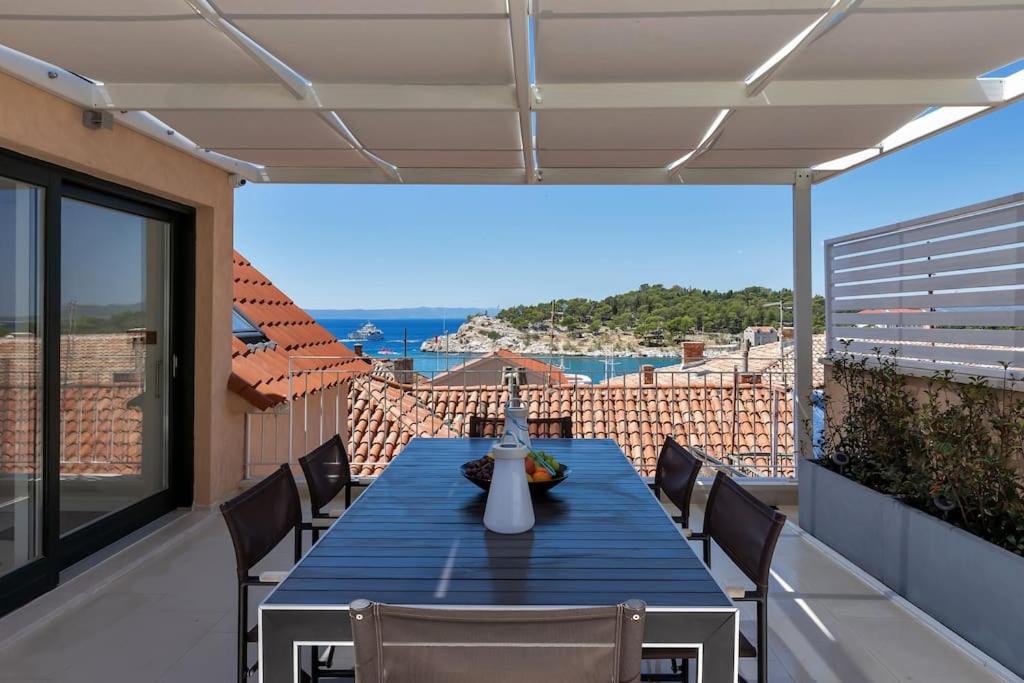 The Square Makarska, Lux App In The Heart Of The City Exterior foto